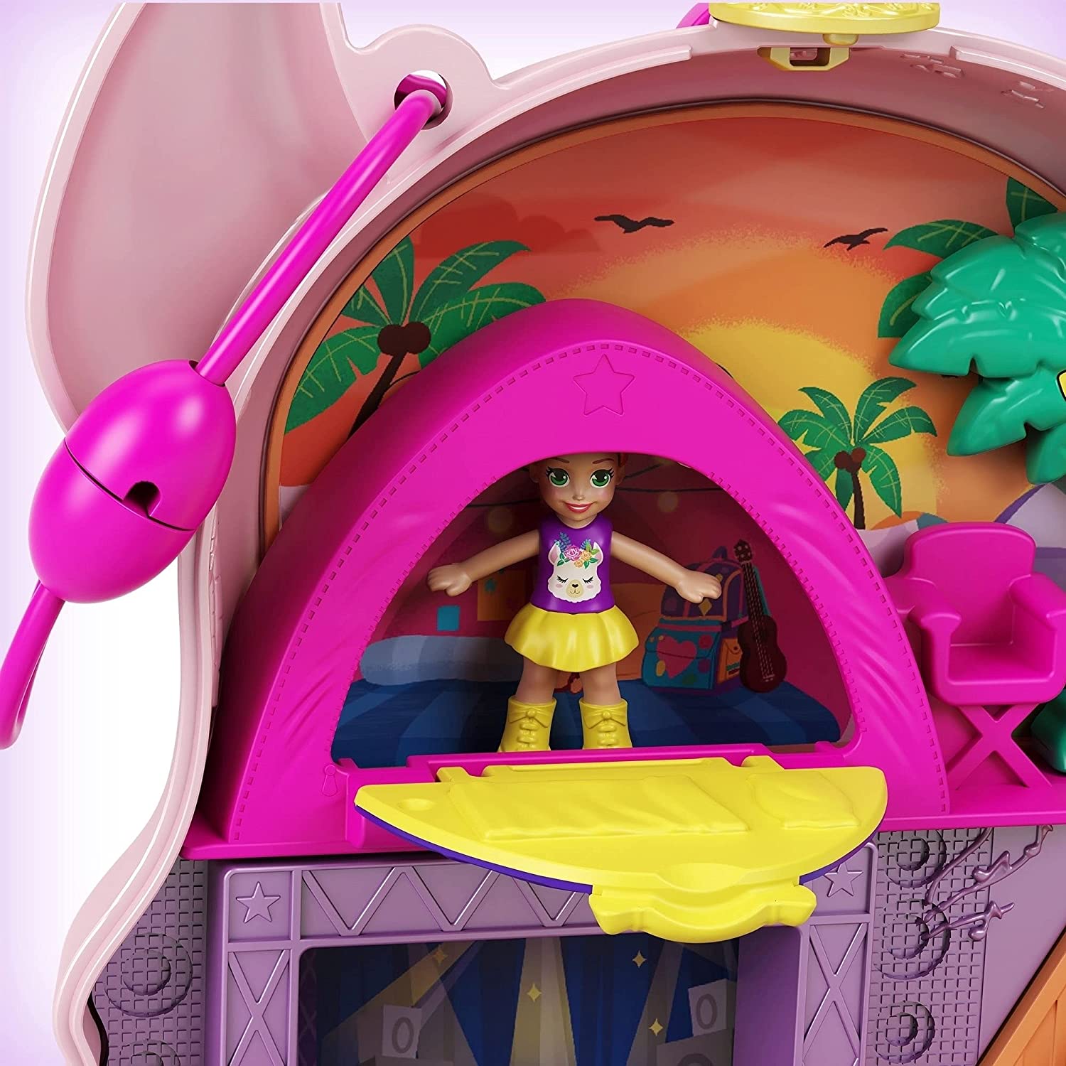Polly Pocket Llama Music Party Compact with Stage, Spinning Dance Floor,  Food Stalls and Table, Picnic Basket, Micro Polly & Lil - ToysChoose